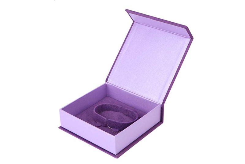 paper jewelry box with velvet case