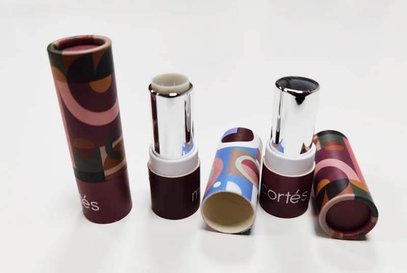 twist up tube lipstick container